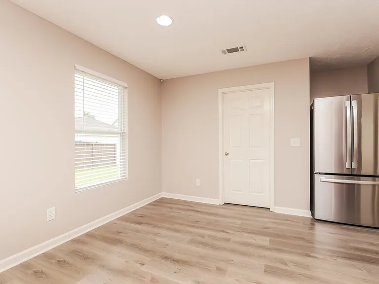 3407 Almar Knot Dr — Photo 5