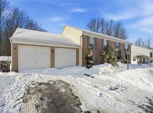 130 Neshannock Trails Dr, New Castle, PA 16105