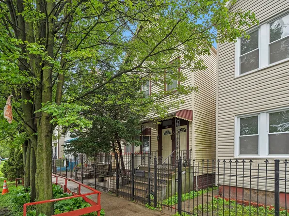 5016 S Paulina St, Chicago, IL 60609