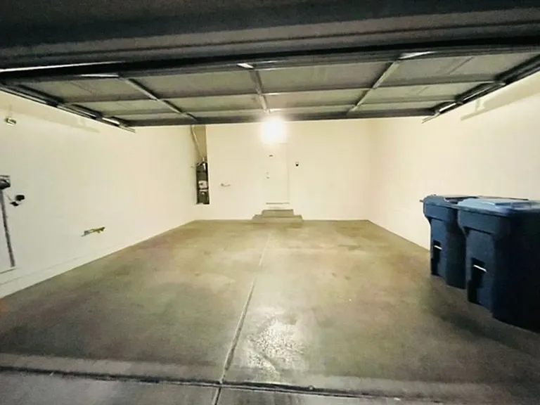 213 Heiple Ct — Photo 18