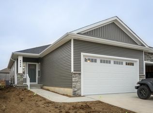 8629 Covenant Ct, Lincoln, NE 68526