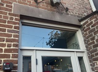 230 W Saint Julian St, Savannah, GA 31401