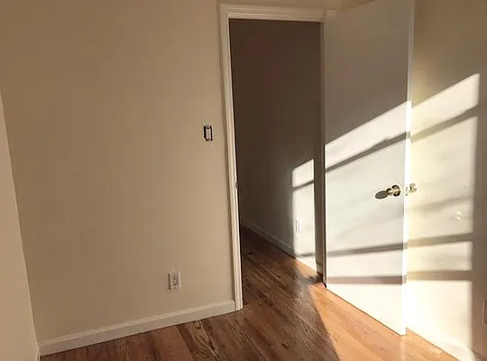 Rented by Nooklyn NYC LLC | media 17