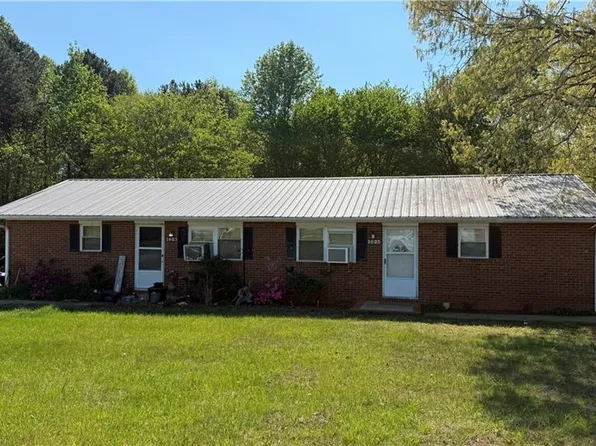 1625 Charity Church Rd, Boonville, NC 27011
