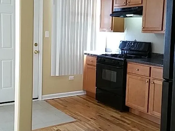 5808 S Michigan Ave APT 3, Chicago, IL 60637