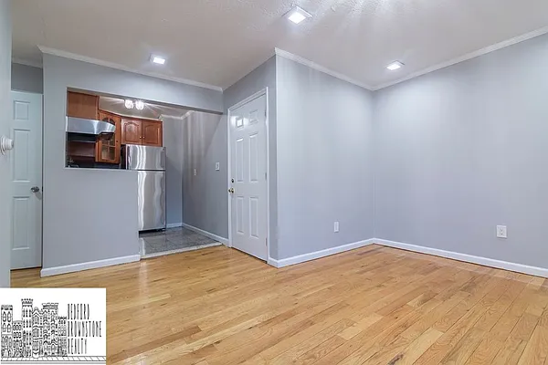 Rented by Bedford Brownstone Realty | media 35
