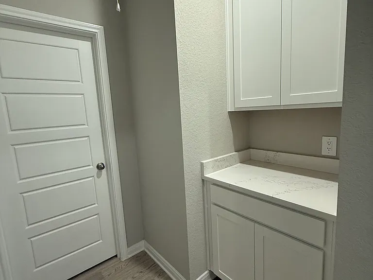 3059 Pike Dr — Photo 3