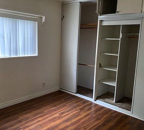 5th image of 2052 E Villa St
