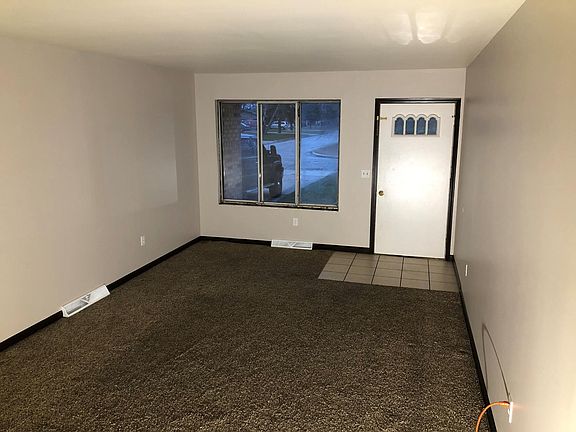 2nd image of 3527 Christy Way S