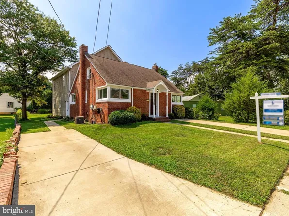 750 N George Mason Dr, Arlington, VA 22203