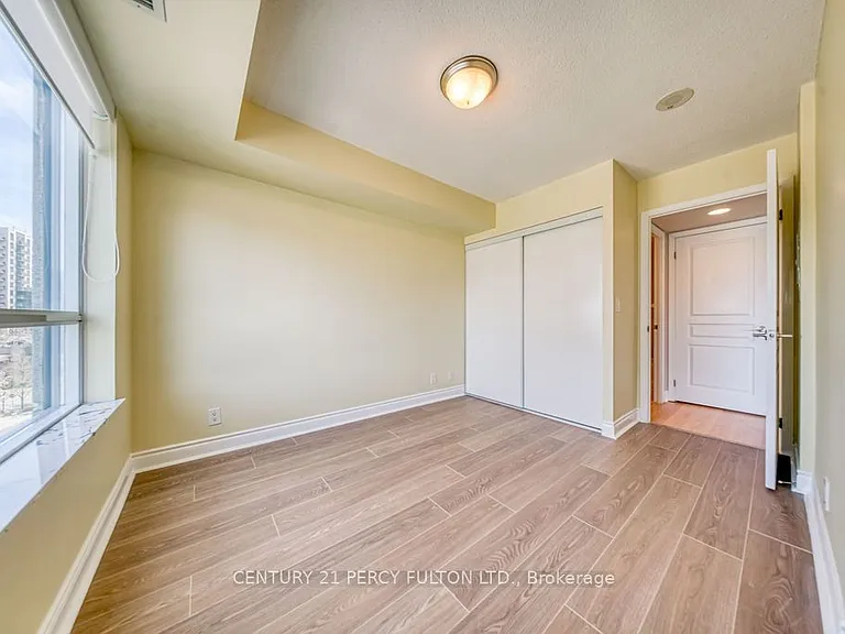 55 S Town Centre Blvd #601 — Photo 28