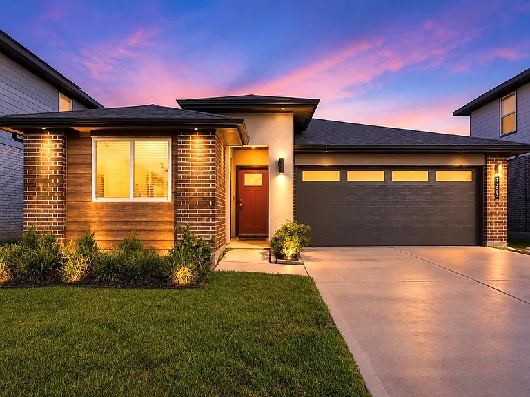 7323 Teton Creek Trce — Photo 1
