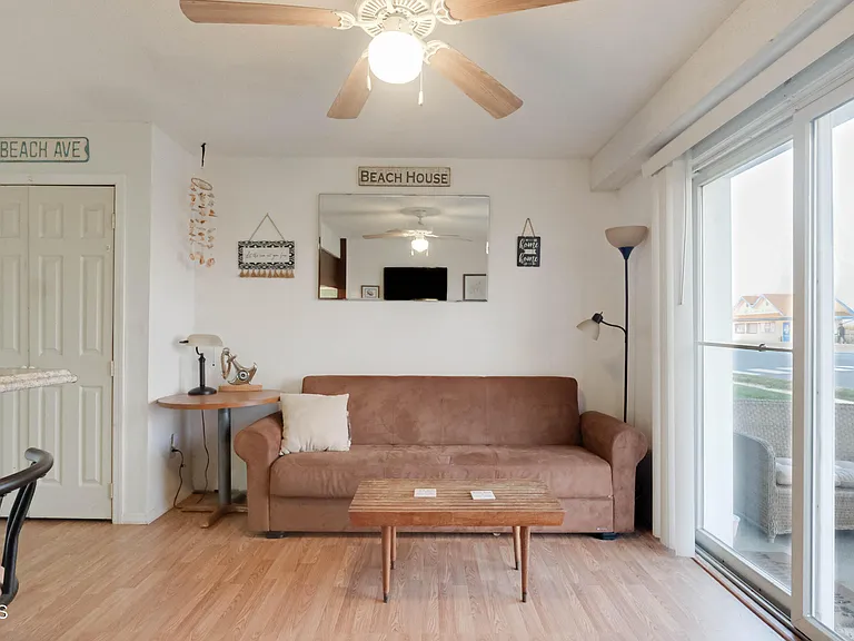 100 Ocean Ave #20A — Photo 11