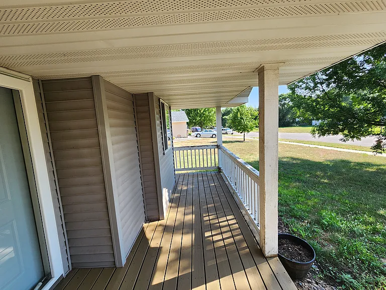433 Eagle Lake Rd S — Photo 26