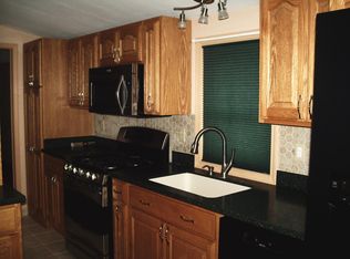 11183 Scotch Rd, Freedom, NY 14065