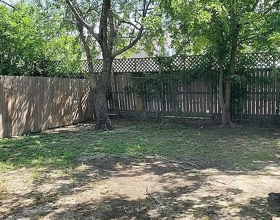 3rd image of 1223 Georgia St #1223