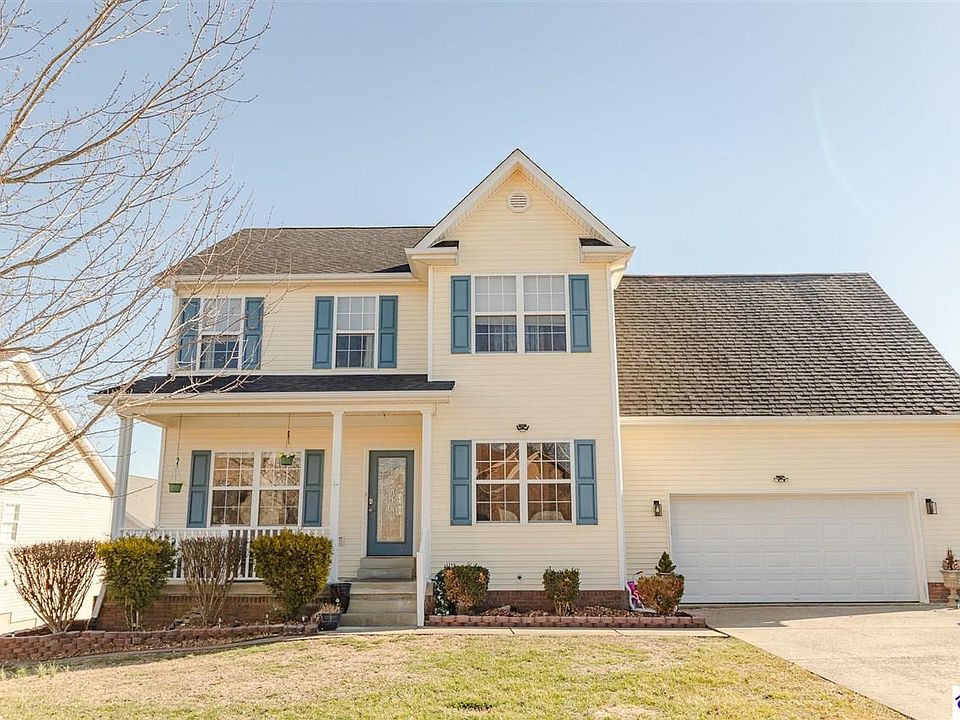 1st image of 320 Vineland Place Dr