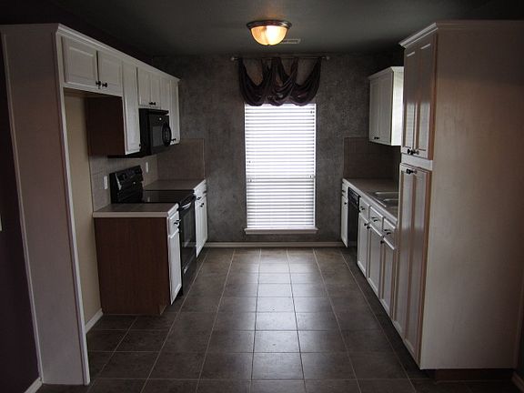 5th image of 925 Switzerland Ave