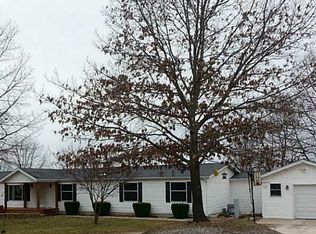 3972 Ance Creek Rd, Reeds Spring, MO 65737