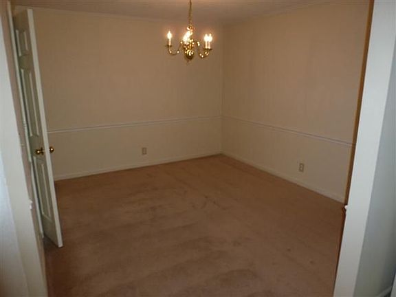 4th image of 1280 Middle Tennessee Blvd APT F12