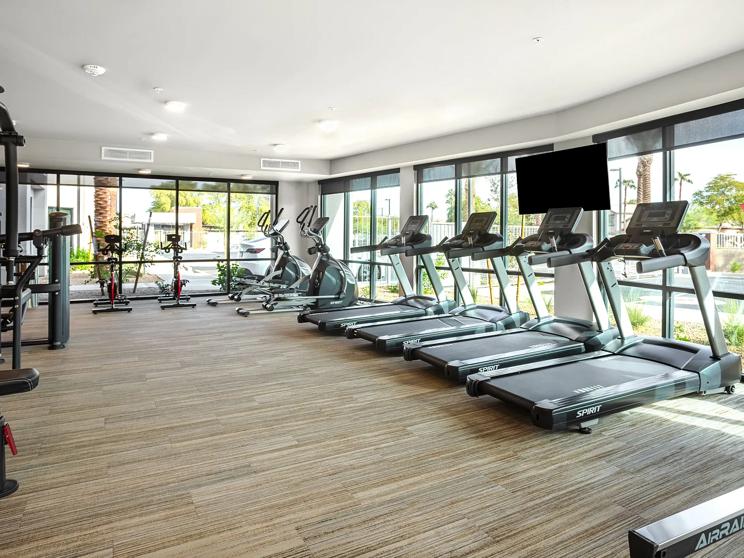 Avery Upscale Apartments — Photo 3