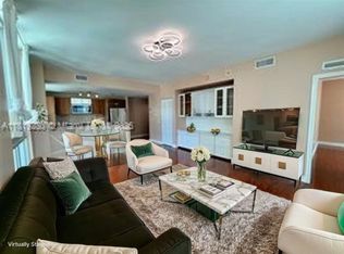 300 Biscayne Blvd #2401, Miami, FL 33130