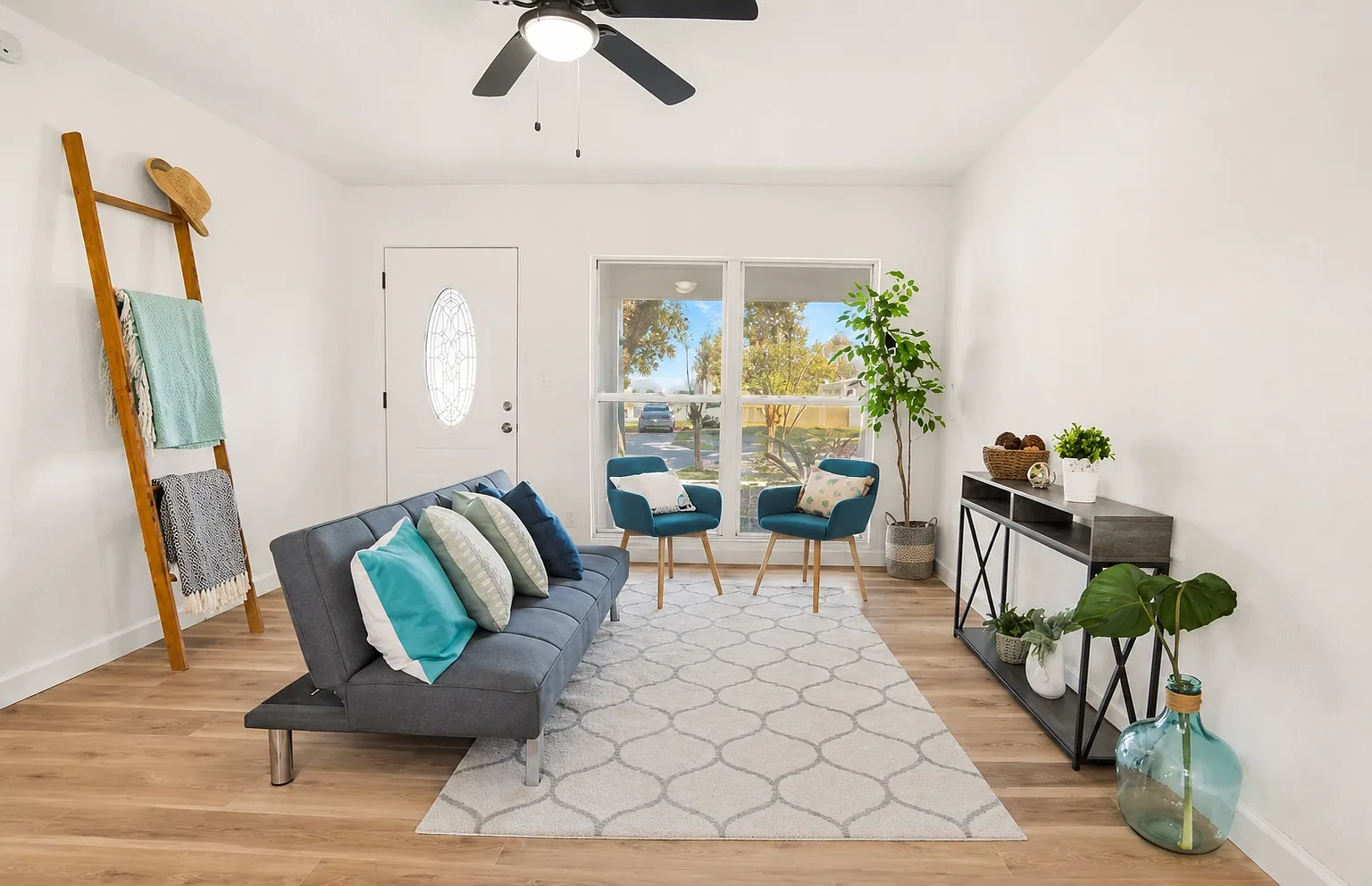 1 Month Free if Moved in by 8/31/2026! — Photo 3