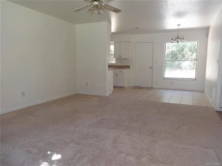 3279 E Kennedy St — Photo 8