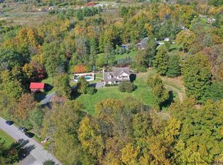 35 Tuthilltown Rd, Gardiner, NY 12525