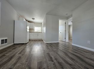 3220 SE Rockwood St, Portland, OR