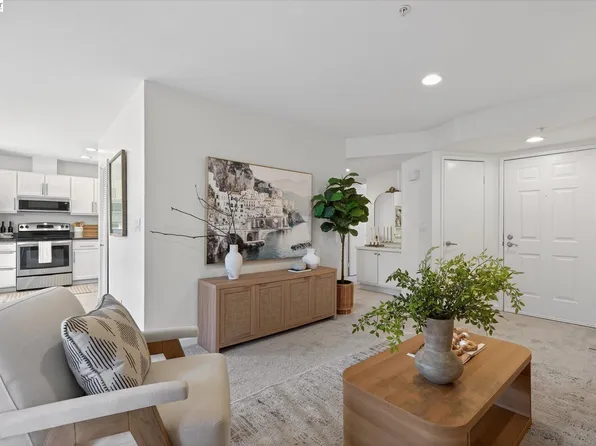 4671 Laurie Cmn APT 105, Livermore, CA 94550