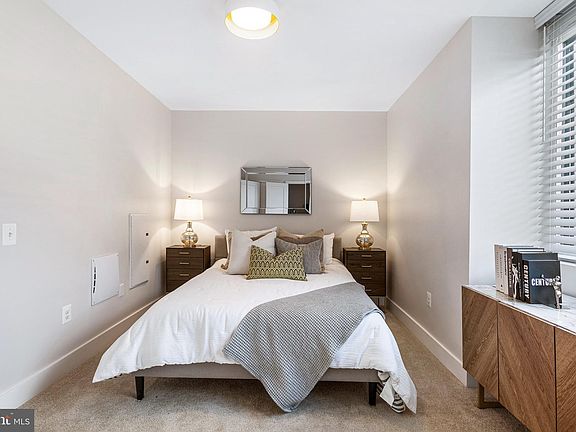 4th image of 19500 Village Walk Dr Unit 1-101