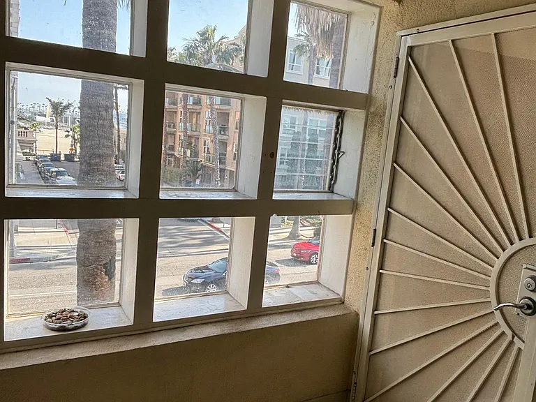 1015 E Ocean Blvd #17 — Photo 21