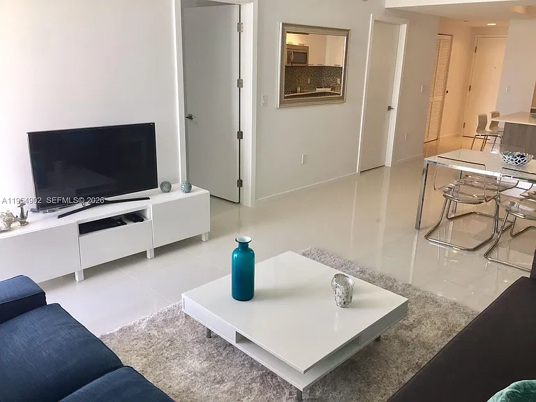 5300 Paseo Blvd #410 — Photo 6