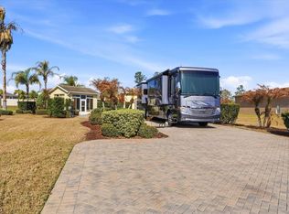 326 Nolane Ln, Polk City, FL 33868