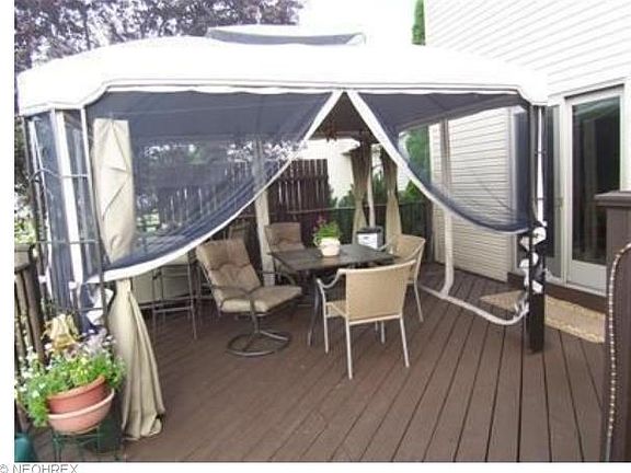 5th image of 870 Bryant Dr