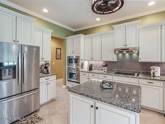 3rd image of 2424 Cimarrone Blvd