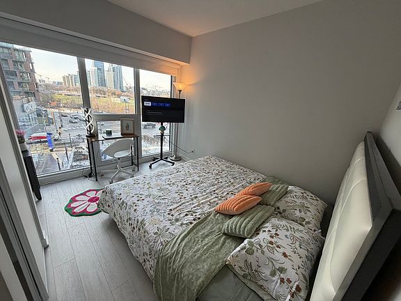 3rd image of 90 Queens Wharf Rd #510A