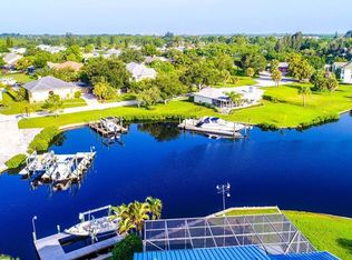 1209 Chesterfield Ave, Ruskin, FL 33570