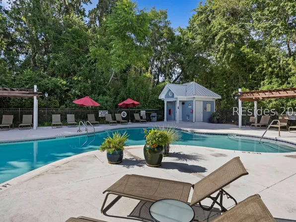 100 Kensington Blvd APT 113, Bluffton, SC 29910