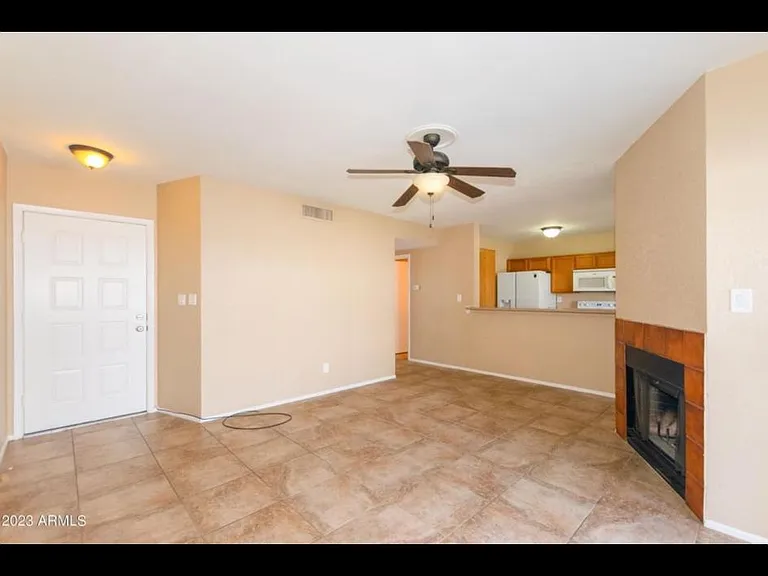 2910 W Marconi Ave #123 — Photo 17