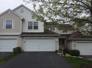 2108 Orchard Ln, Carpentersville, IL 60110