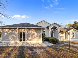 101 Bunker Court, Hampstead, NC 28443