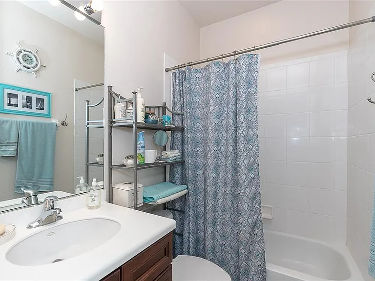 431 Albatross Rd — Photo 24