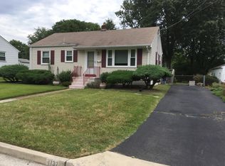 4137 Addison Rd, Fairfax, VA 22030