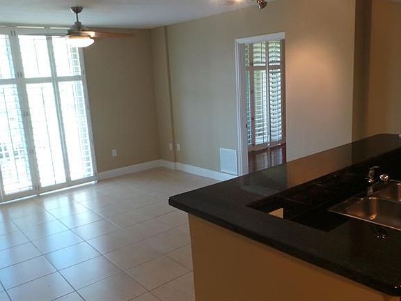 2nd image of 610 Clematis St APT 236