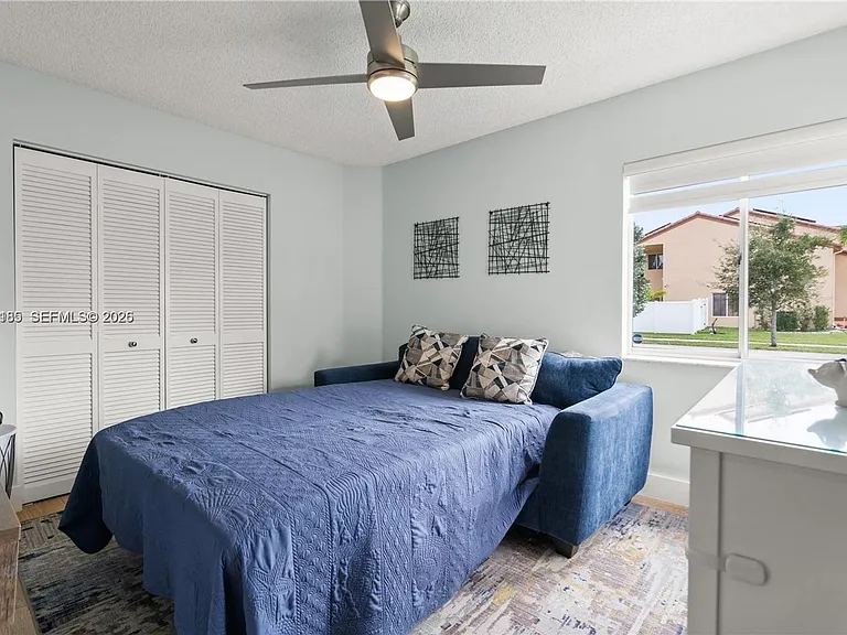 17851 NW 19th St #17851 — Photo 12