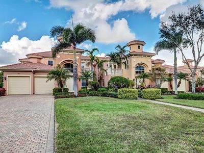 567 Avellino Isles Cir #102, Naples, FL, 34119