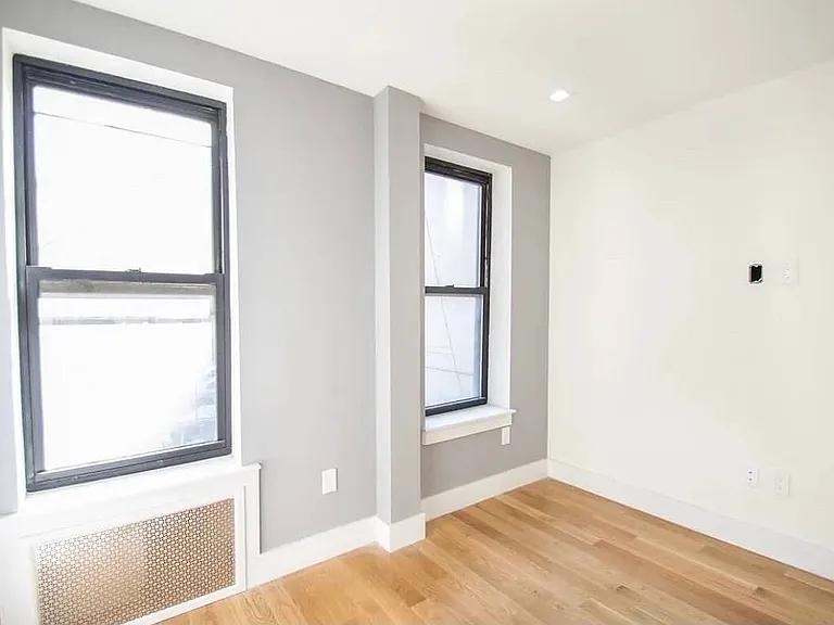 330 E 106th St #4 — Photo 5