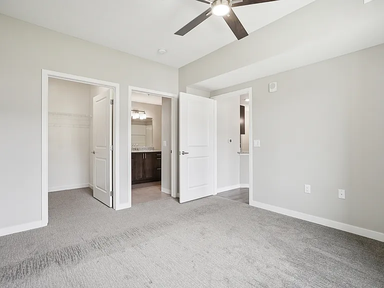 The Vue at Traverse Ridge — Photo 97